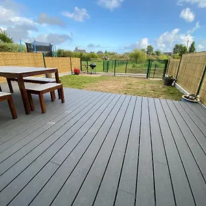 Hébergement de vacances Maison Bord De Mer, Au Calme, Riantec